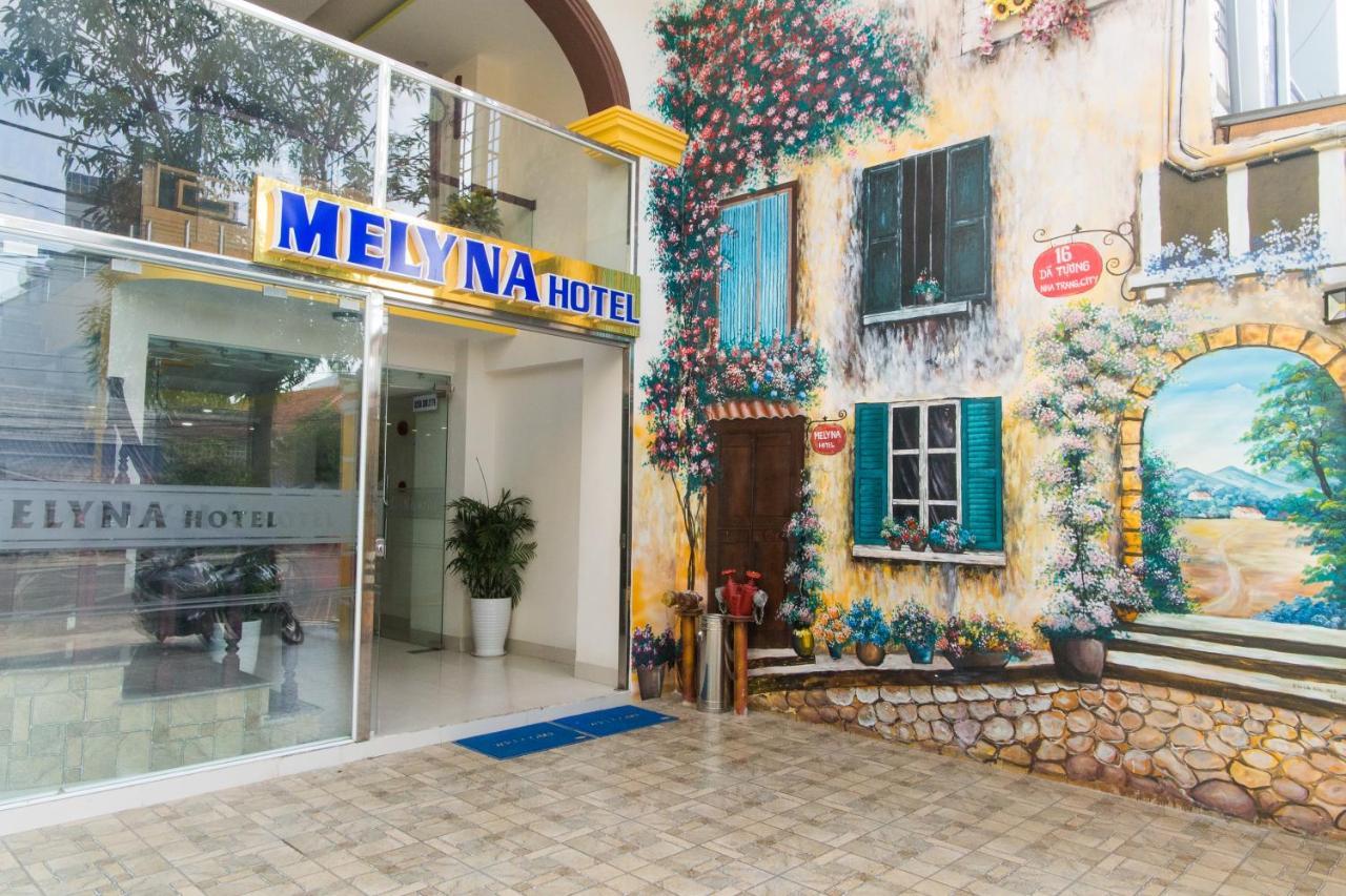Melyna Hotel Nha Trang Bagian luar foto