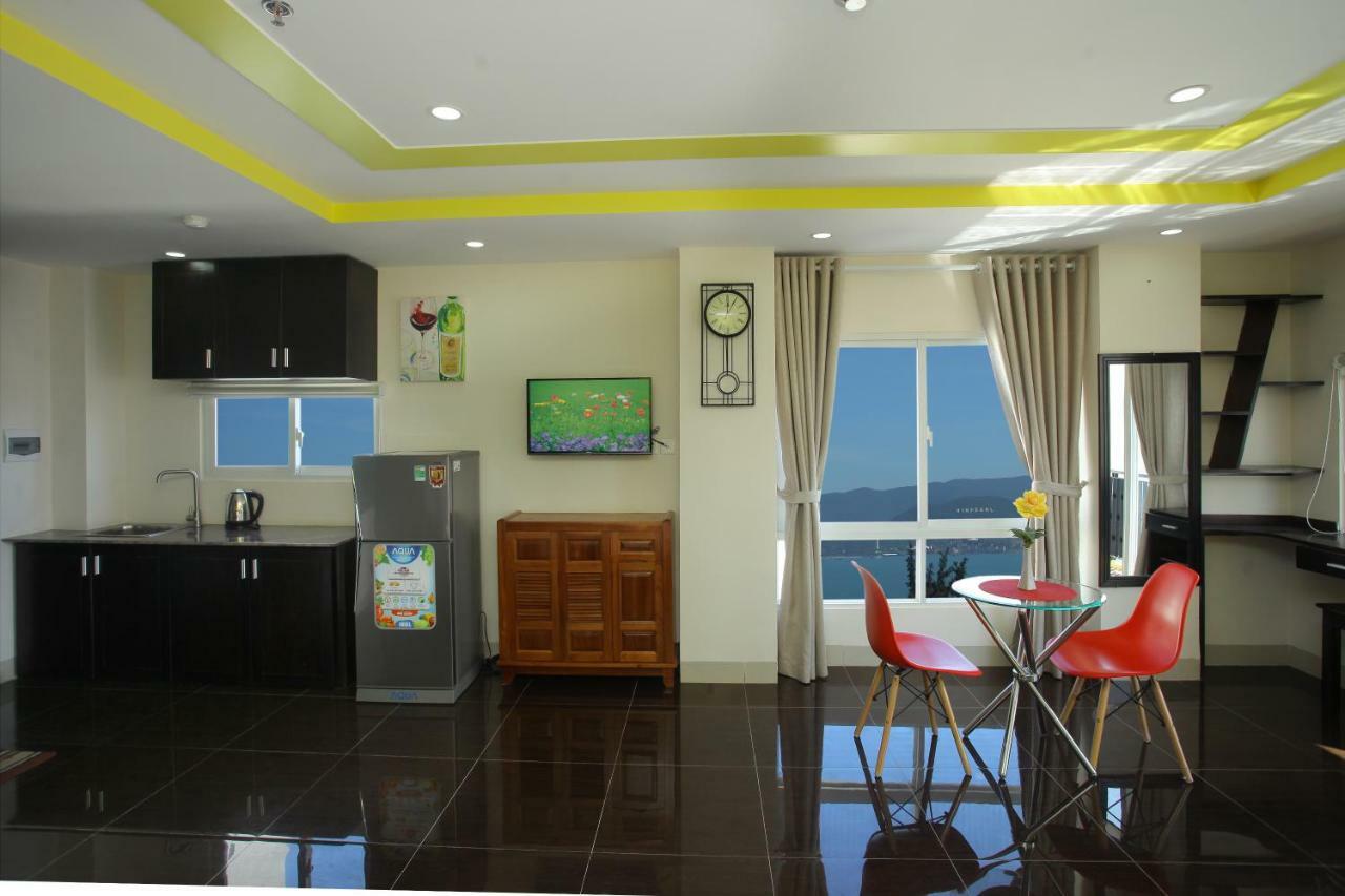 Melyna Hotel Nha Trang Bagian luar foto