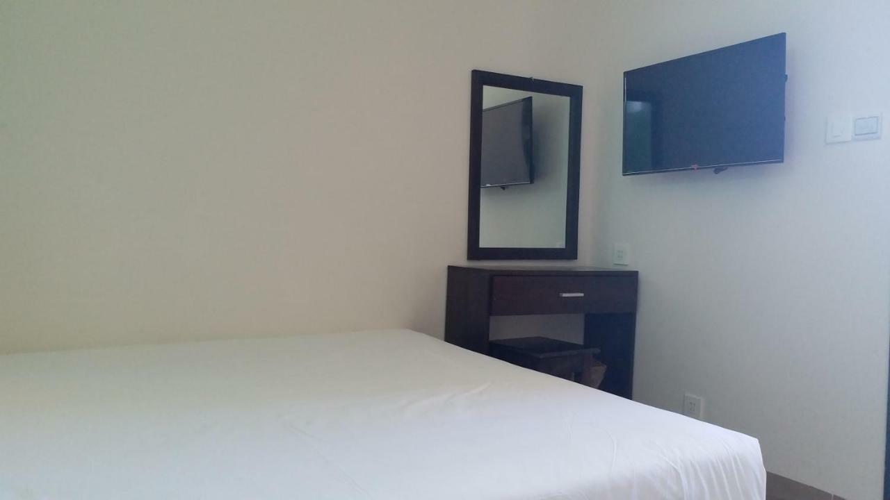Melyna Hotel Nha Trang Bagian luar foto