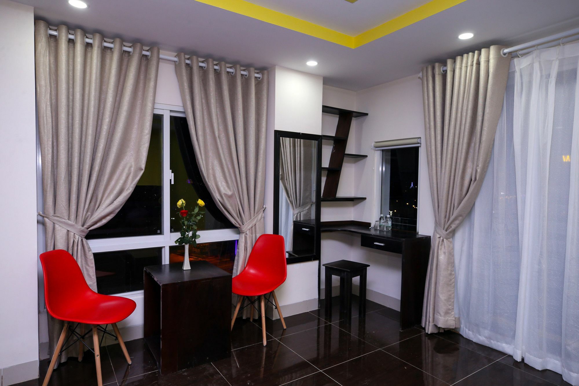 Melyna Hotel Nha Trang Bagian luar foto
